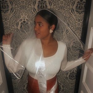 Meet your Posher, Bianca